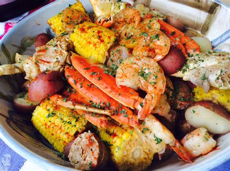 Seafood pot - Nov 17, 2023 · Instructions. Preheat the oven to 400F. In a large skillet over medium heat, add the andouille sausage and sauté until browned. Remove from pan and set aside. Add the shrimp to the pan and season with the shrimp seasonings. Cook for 2-3 minutes. Remove from pan and set aside.